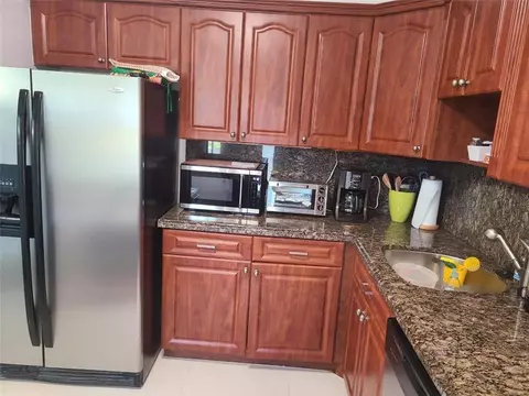 3091 N Course Dr #208, Pompano Beach, FL 33069