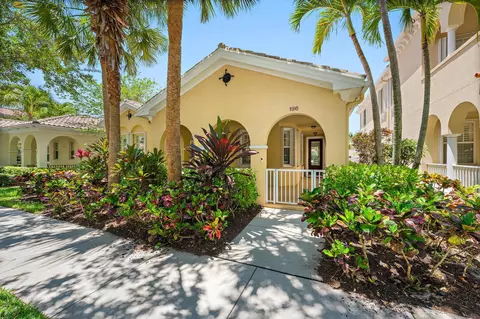 Exterior - 196 Florence Dr, Jupiter, FL 33458 photo 2 of 9