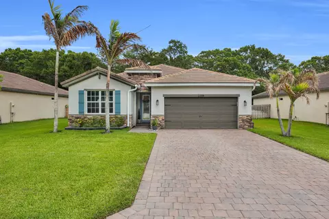 2204 SW Strawberry Ter, Palm City, FL 34990