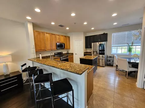 Kitchen - 405 Schoolhouse Rd, Jupiter, FL 33458 photo 2 of 3