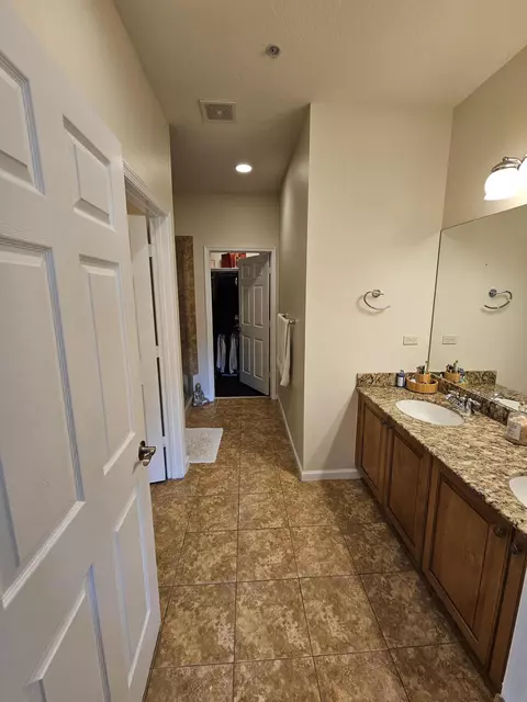 Bath - 405 Schoolhouse Rd, Jupiter, FL 33458 photo 1 of 1