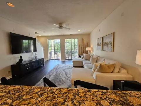 Living - 405 Schoolhouse Rd, Jupiter, FL 33458 photo 1 of 2