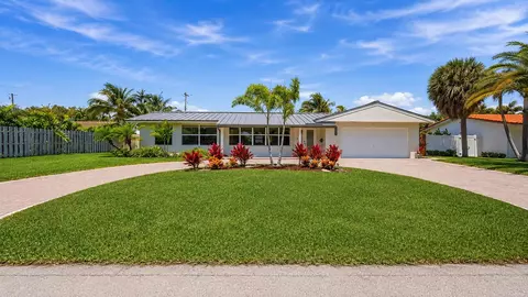 4111 NE 26th Ter, Lighthouse Point, FL 33064
