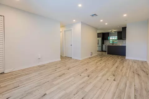 Living - 9058 NW 192nd Ter, Miami Lakes, FL 33018 photo 3 of 4