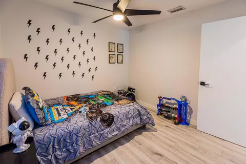 Bedroom - 9058 NW 192nd Ter, Miami Lakes, FL 33018 photo 6 of 6
