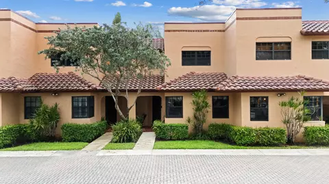 201 NE 16th Pl #104, Fort Lauderdale, FL 33305