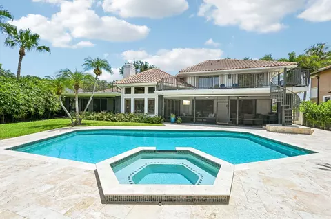 15 Carrick Rd, Palm Beach Gardens, FL 33418