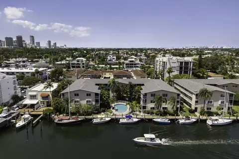 1510 SE 15th St #302, Fort Lauderdale, FL 33316