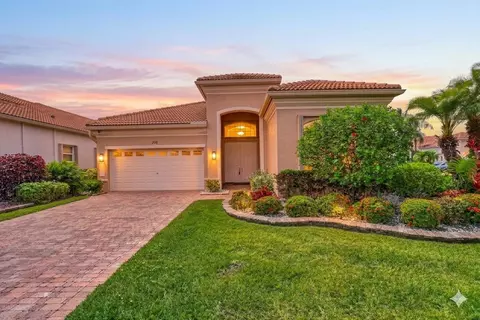 7196 Lorenzo Ln, Delray Beach, FL 33446