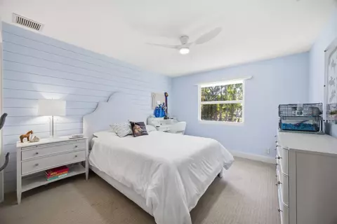 Bedroom - 17655 Alexander Run, Jupiter, FL 33478 photo 2 of 11