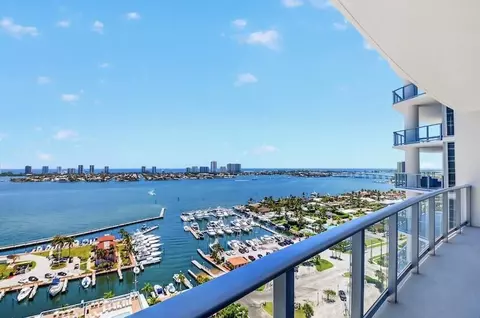 220 Lake Shore Dr #1808, Lake Park, FL 33403