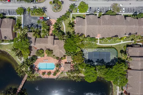 View/Area - 3844 Lyons Rd #101-4, Coconut Creek, FL 33073 photo 6 of 10