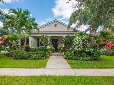 1425 Bunker Ct, Vero Beach, FL 32966