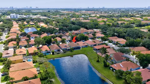 2097 Bonisle Cir, Riviera Beach, FL 33418