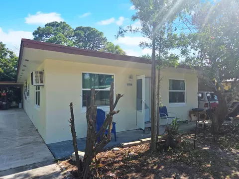 515 Palm Ave #A&B, Fort Pierce, FL 34982