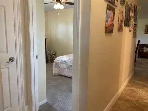 Entry Way - 11405 NW 2nd Ter, Okeechobee, FL 34972 photo 2 of 3
