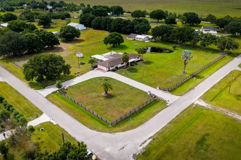 11405 NW 2nd Ter, Okeechobee, FL 34972