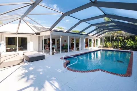 Exterior - 3372 SE Court Dr, Stuart, FL 34997 photo 8 of 10