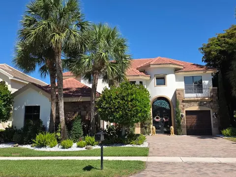 3581 Collonade Dr, Wellington, FL 33449