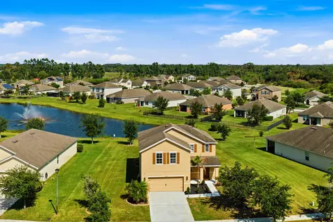 3044 Woodswalk Dr, Fort Pierce, FL 34945