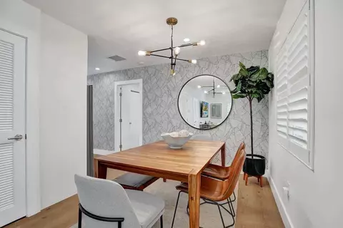 1043 N Victoria Park Rd #1-2, Fort Lauderdale, FL 33304