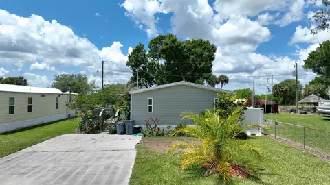 1102 Casey Ln, Okeechobee, FL 34974 photo 6