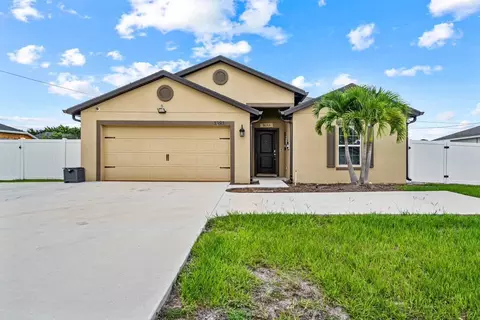 1381 SW Paar Dr, Port Saint Lucie, FL 34953