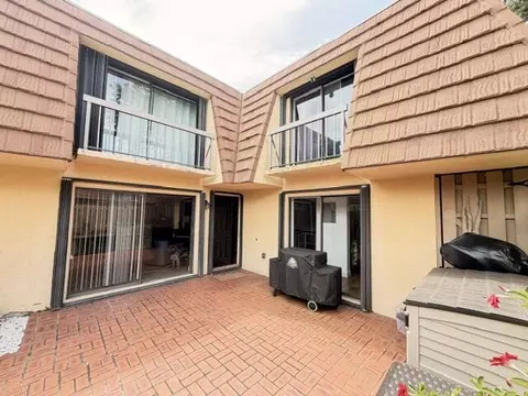 825 Center St #22A, Jupiter, FL 33458 photo 7