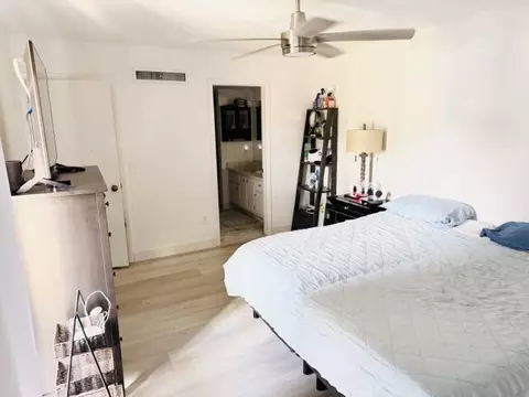825 Center St #22A, Jupiter, FL 33458 photo 4