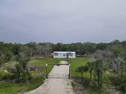 19411 NW 258th St, Okeechobee, FL 34972