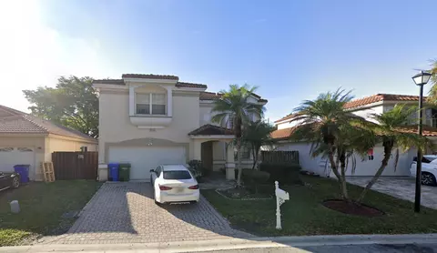 7476 NW 25th St, Margate, FL 33063