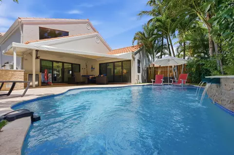 13140 Crisa Dr, Palm Beach Gardens, FL 33410