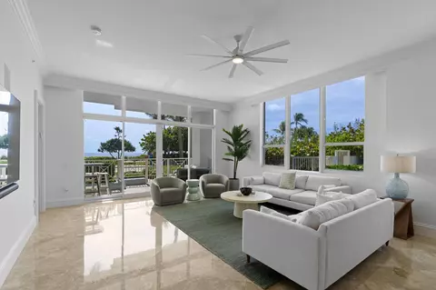 701 SE 21st Ave #109, Deerfield Beach, FL 33441