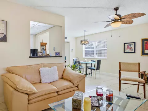 Living - 202 Brittany F, Delray Beach, FL 33446 photo 3 of 3