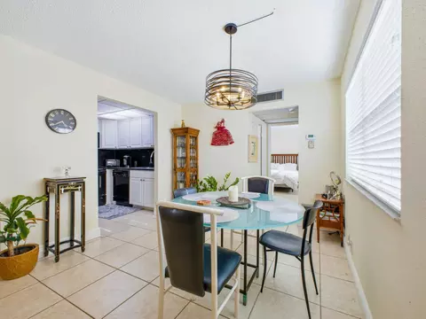 Dining - 202 Brittany F, Delray Beach, FL 33446 photo 3 of 3