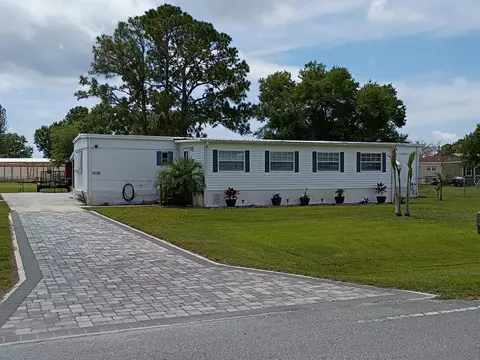 2130 SE 24th Blvd, Okeechobee, FL 34974 photo 2