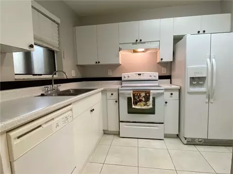 2967 Riverside Dr, Coral Springs, FL 33065