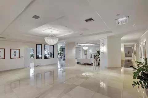 Entry Way - 800 Ocean Dr #404, Juno Beach, FL 33408 photo 2 of 2