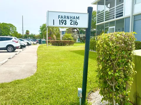 203 Farnham I #203, Deerfield Beach, FL 33442