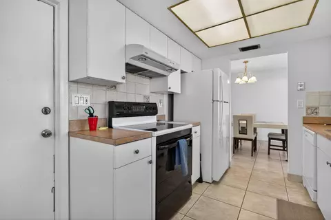 3121 E Golf Blvd, Pompano Beach, FL 33064 photo 5