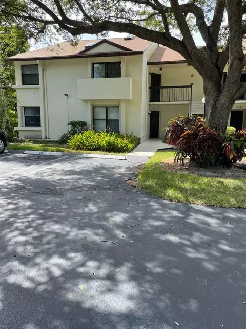 3345 Perimeter Dr #1311, Greenacres, FL 33467