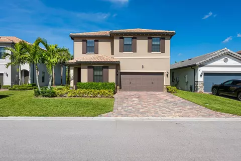 4819 Chantilly Rd, Lake Worth, FL 33467