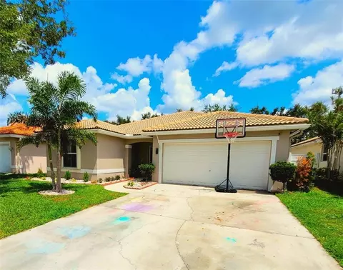 6416 Barton Creek Cir, Lake Worth, FL 33463
