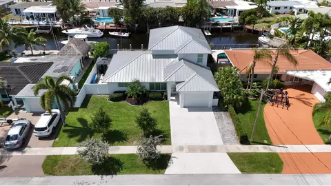 120 SE 12th Ct, Pompano Beach, FL 33060