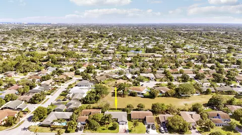 3336 Ave Villandry, Delray Beach, FL 33445