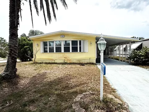 7089 SE Bluebird Cir, Hobe Sound, FL 33455
