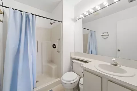 Bath - 6519 Chasewood Dr #E, Jupiter, FL 33458 photo 2 of 2