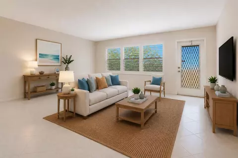 4028 Berkshire #B, Deerfield Beach, FL 33442