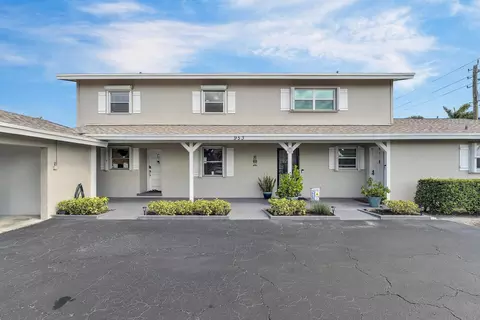 953 SE 10th #6D, Deerfield Beach, FL 33441