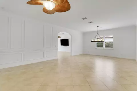 Living - 119 Steeple Cir, Jupiter, FL 33458 photo 4 of 13